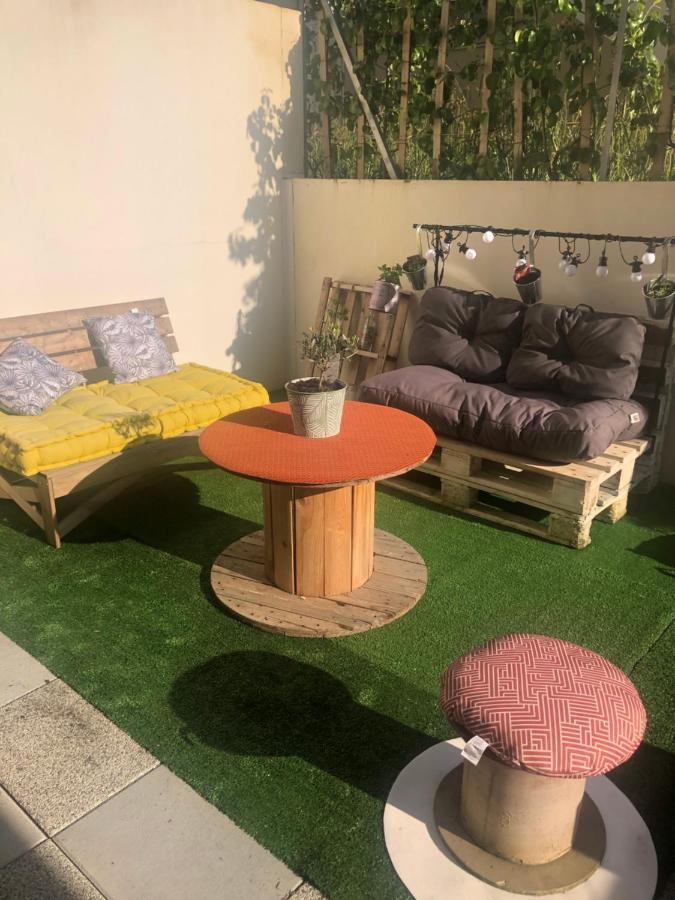 Appartement Avec Terrasse Proche De Rennes サン・ジャック・ド・ラ・ランド エクステリア 写真