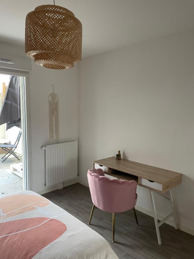 Appartement Avec Terrasse Proche De Rennes サン・ジャック・ド・ラ・ランド エクステリア 写真